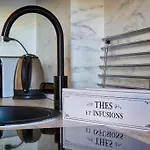 The Grand View Experience Apartment